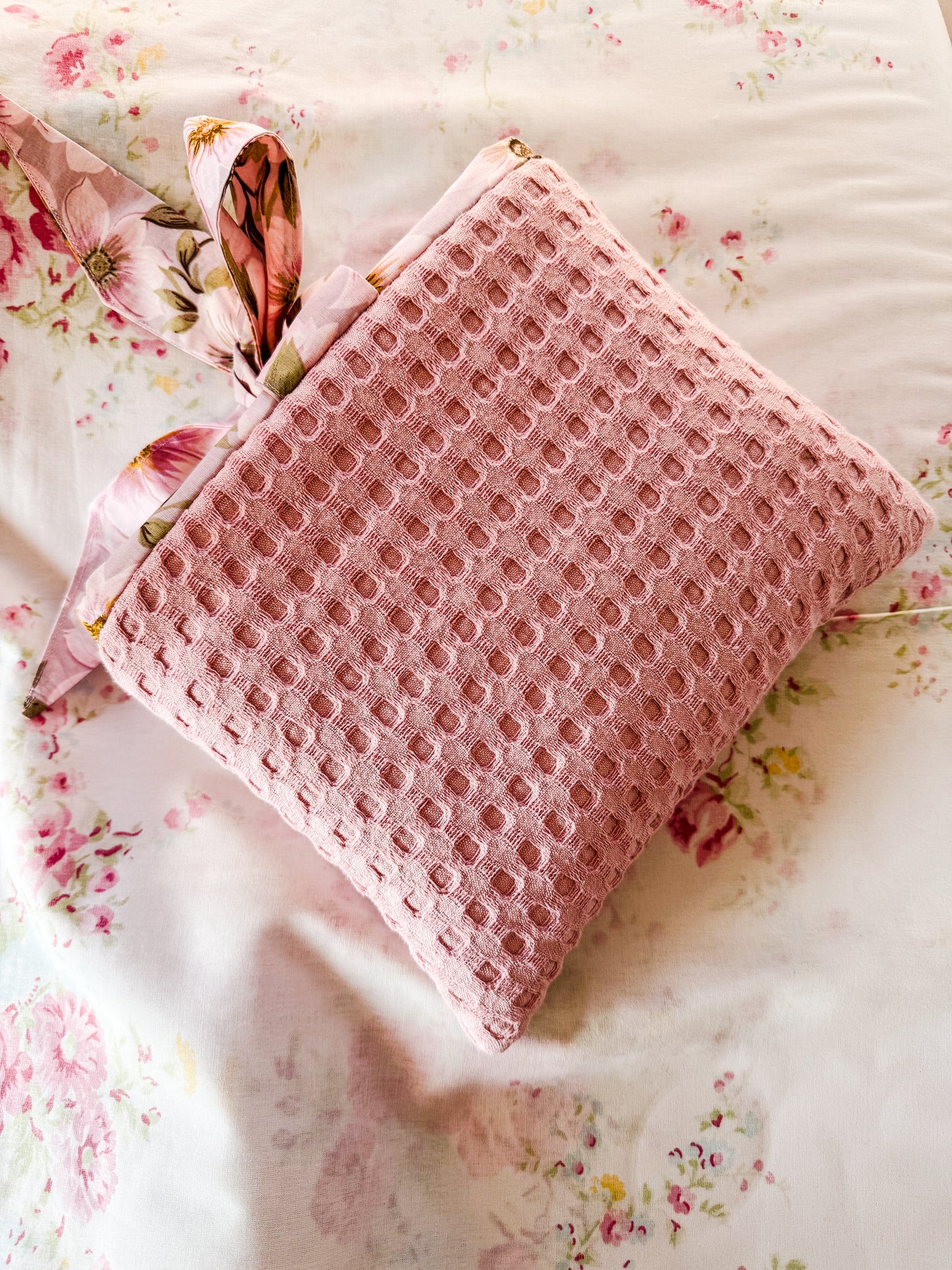Pink Waffle Puff Book Sleeve with a Bow