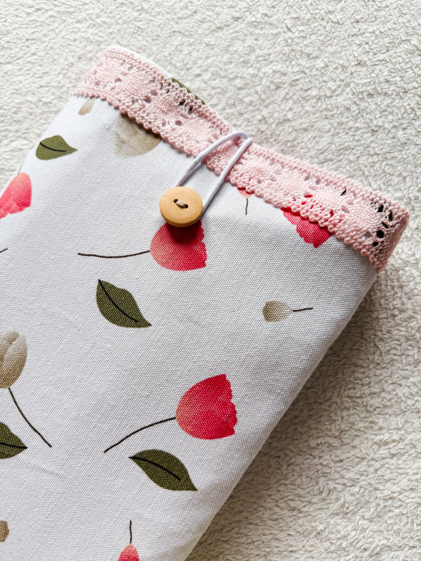 Pink Lace Floral Book Sleeve, close up