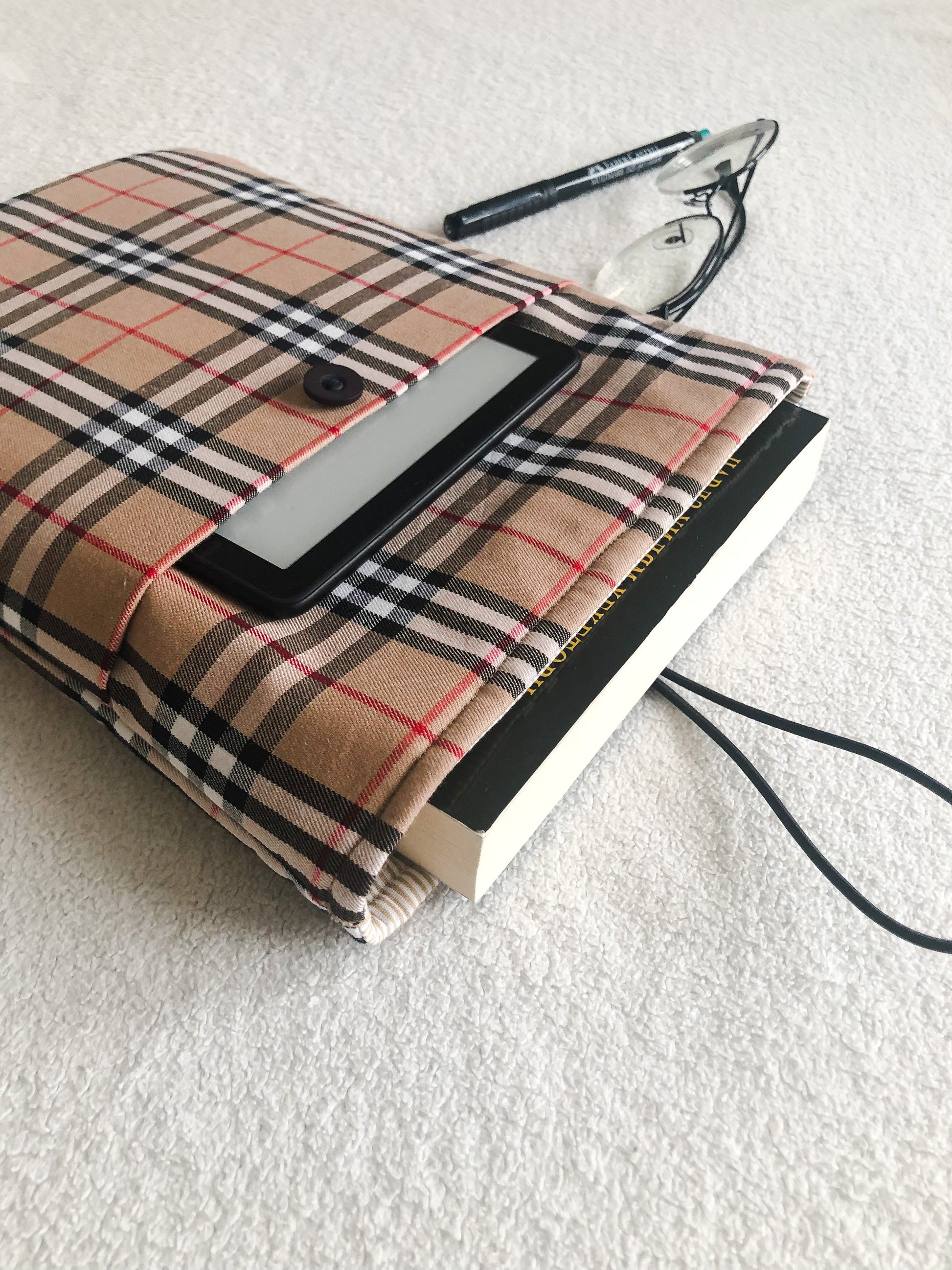 Beige Plaid Book Pouch with pocket for Kindle, Upside Down Look