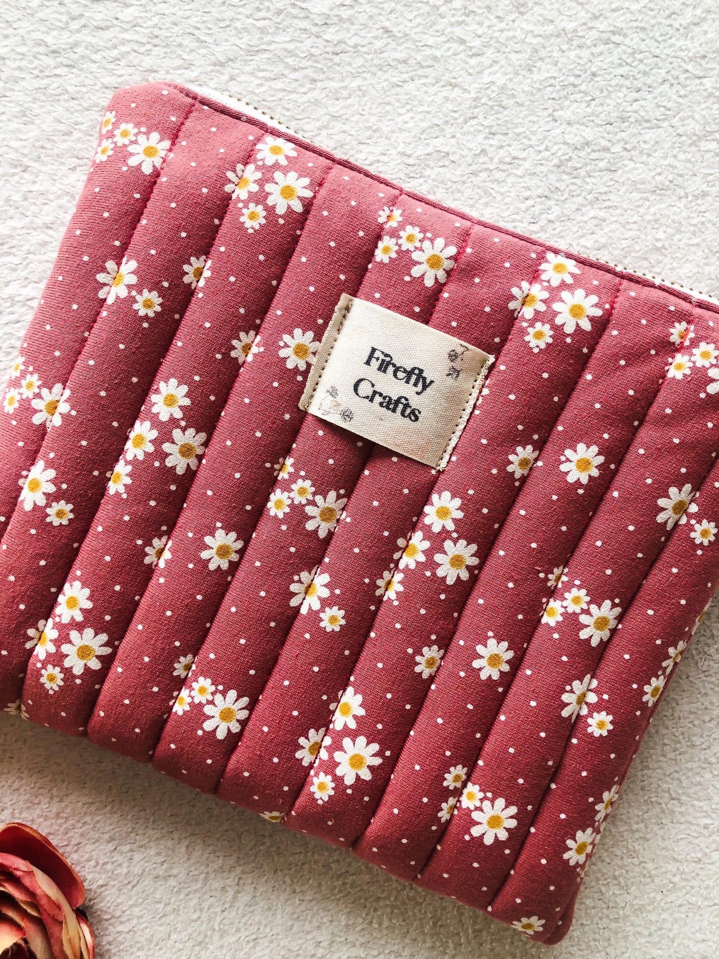 Quilted Floral Kindle Scribe Case, Closer Front View