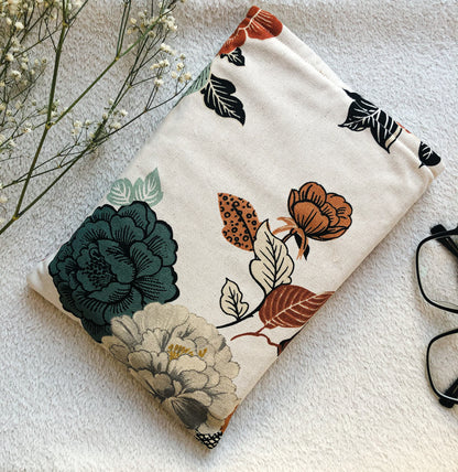 Garden Book Pouch, Back Side