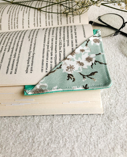 Fabric Floral Corner Bookmark, Side View