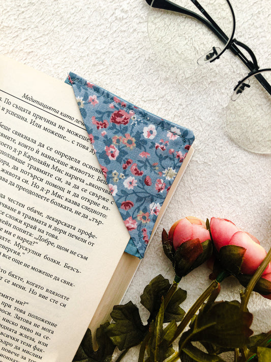 Fabric Floral Corner Bookmark, Front Side