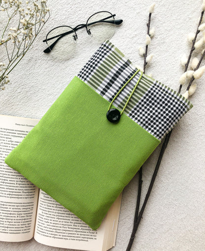 Green Plaid Book Pouch, Front Side