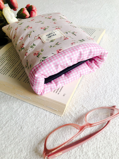 Pink Ditsy Flowers Puff Book Pouch, From Above 