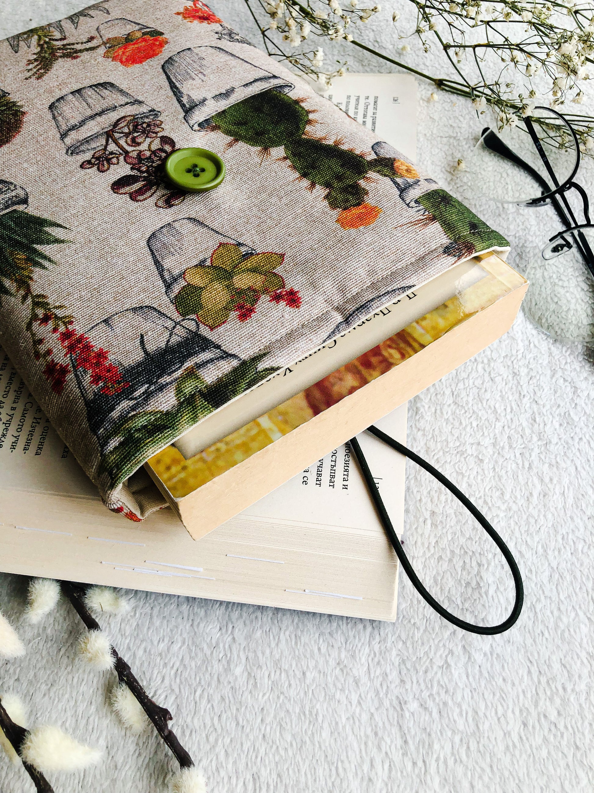 Boho Cactus Book Pouch, Upside Down 