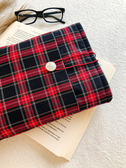 Red Plaid Book Pouch, Side View 